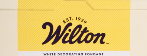 Wilton® Decorator Preferred Fondant® - White Perspective: top