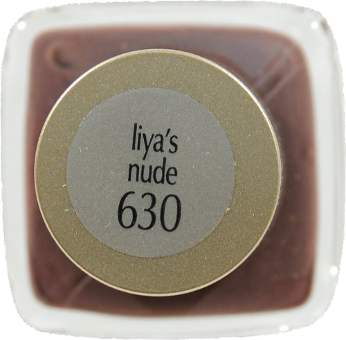 L'Oreal Paris Colour Riche Collection Privee Liya's Nude Nail Color Perspective: top