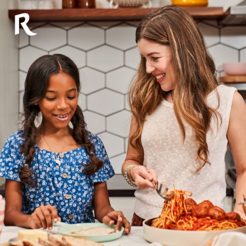 Ronzoni Non-GMO Spaghetti Classic Great Taste Pasta Perspective: top