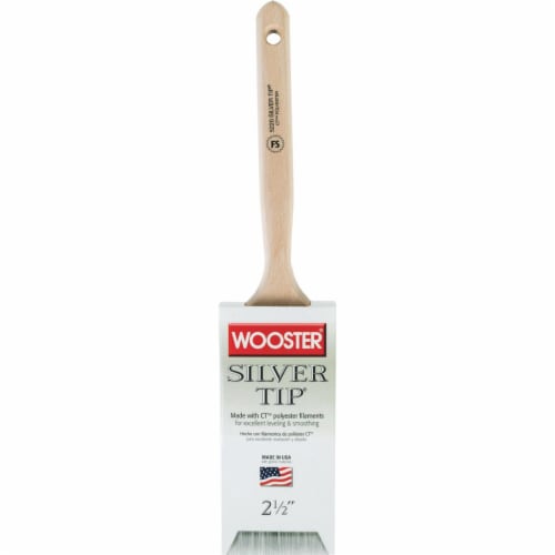 Wooster SILVER TIP 2-1/2 In. Chisel Trim Flat Sash Paint Brush 5220-2 1/2 Perspective: top