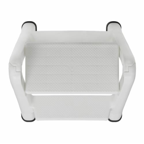 Rubbermaid two online step folding stool