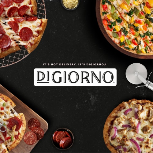 DiGiorno Loaded Ultra Thin Crust Veggie Lovers Pizza Perspective: top