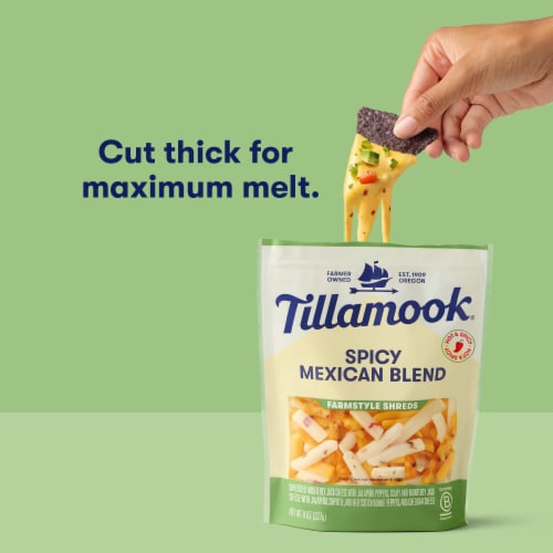 Tillamook Farmstyle Spicy Mexican Blend Shredded Cheese 8 oz Perspective: top