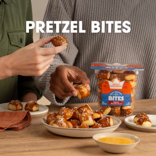 King's Hawaiian® Original Hawaiian Sweet™ Soft Pretzel Bites Perspective: top