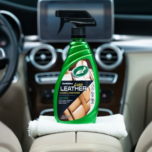 Turtle Wax® Luxe Leather™ Trigger Spray Cleaner Perspective: top