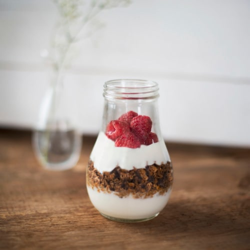 Mountain High Low Fat Vanilla Yogurt Perspective: top