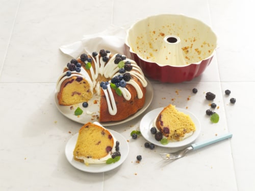 GoodCook® Nonstick Fluted Cake Pan - Red/Cream Perspective: top