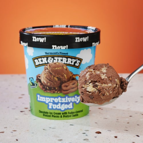 Ben & Jerry's Impretzively Fudged Chocolate Ice Cream Pint Perspective: top