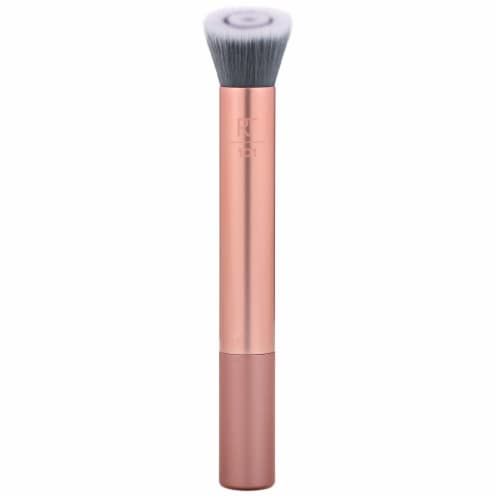 Real Techniques® Complexion Blender Brush Perspective: top