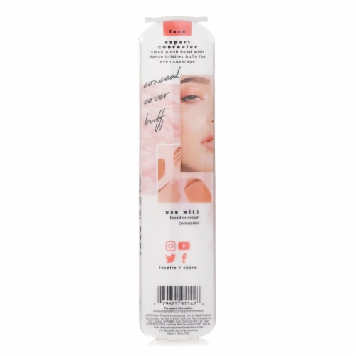 Real Techniques® Expert Concealer Brush Perspective: top