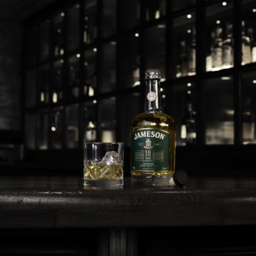 Jameson Aged 18 Years Blended Irish Whiskey Perspective: top