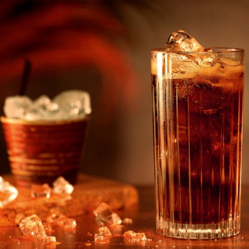 Bacardi Oakheart Spiced Dark Rum Perspective: top