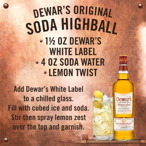 Dewar's White Label Blended Scotch Whisky Perspective: top