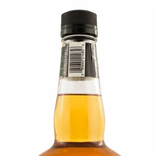 Very Old Barton® Kentucky Straight Bourbon Whiskey Perspective: top