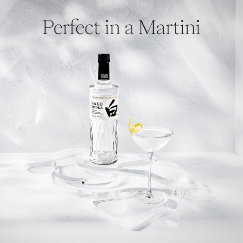 Haku Japanese Vodka Perspective: top