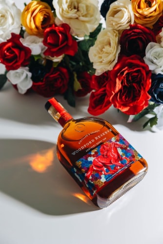 Woodford Reserve 150th Derby Edition 2024 Kentucky Straight Bourbon Whiskey Perspective: top