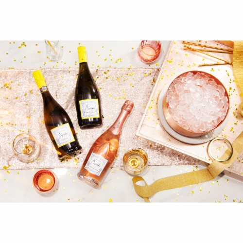 Cupcake Vineyards Italy Sparkling Wine Perspective: top