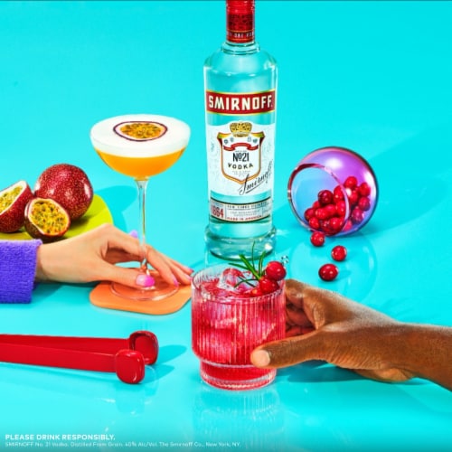 Smirnoff No. 21 Award-Winning Vodka Perspective: top