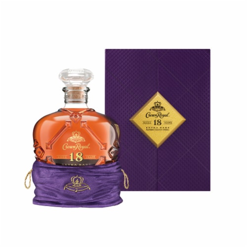 Crown Royal 18 Years Extra Rare Blended Canadian Whisky Perspective: top