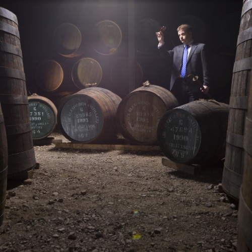 Glenfiddich 12 Year Old Single Malt Scotch Whisky Perspective: top