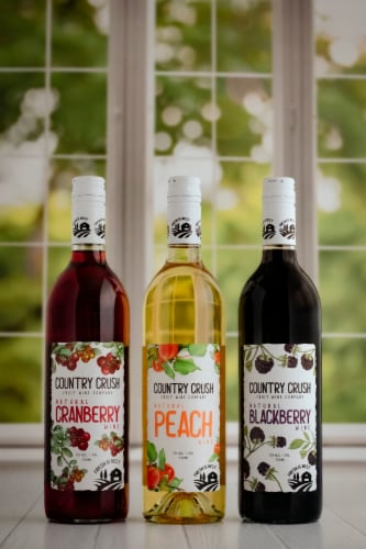 Country Crush Natural Cranberry Fruit Wine Perspective: top