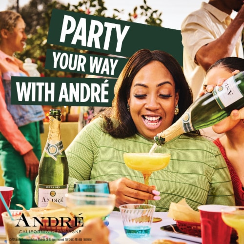 Andre® Extra Dry Champagne Sparkling Wine Perspective: top
