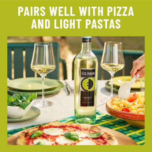Ecco Domani® Pinot Grigio Perspective: top