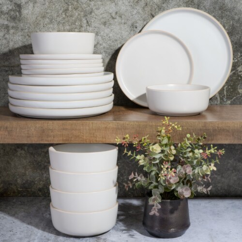 Gibson Home Zuma 18 Piece Dinnerware Set - White Perspective: top
