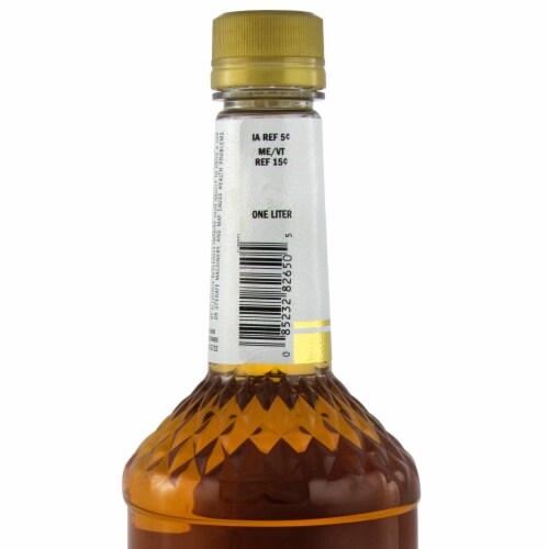 Canadian Leaf Premium Canadian Whisky Perspective: top