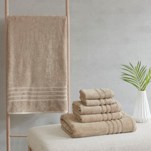 Spaces sales towel set