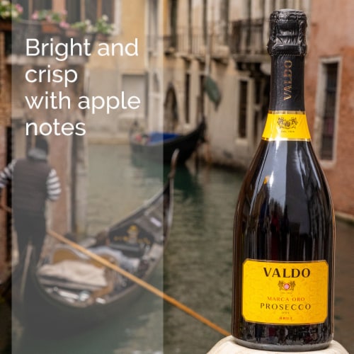 Valdo Brut Marca Oro Glera/Prosecco Italy Sparkling Wine Perspective: top