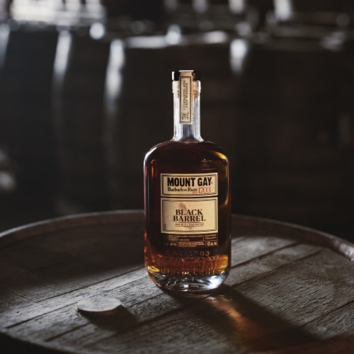 Mount Gay Black Barrel Double Cask Blend Rum Perspective: top