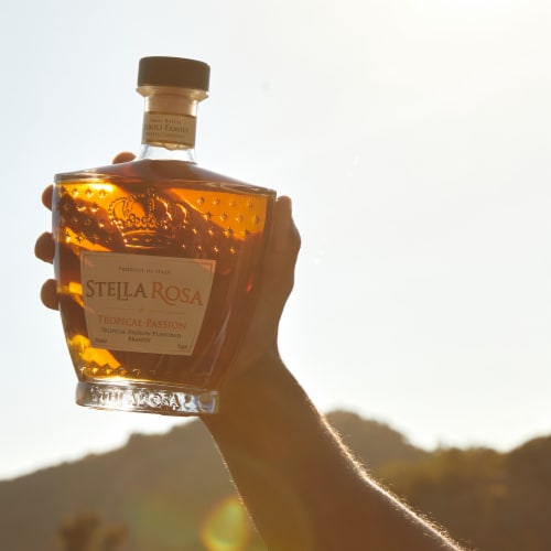 Stella Rosa Brandy Tropical Passion Italian Brandy Perspective: top