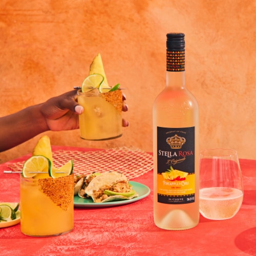 Stella Rosa Pineapple Chili Italian Pineapple Chili White Wine Perspective: top
