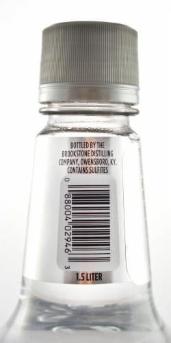 Caribe Bay Silver Label Wine Perspective: top
