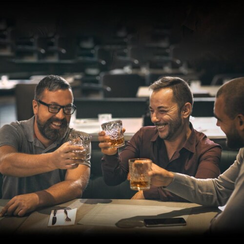 Seagram's V O Canadian Perspective: top
