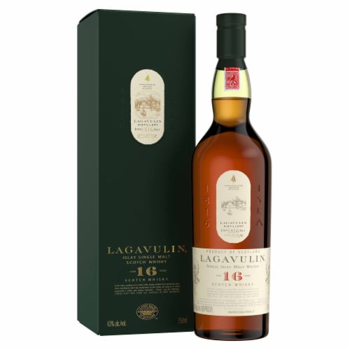 Lagavulin 16 Year Old Islay Single Malt Scotch Whisky Perspective: top