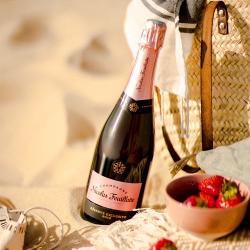 Champagne Nicolas Feuillatte Réserve Exclusive Rosé Champagne French Rosé Sparkling Wine Perspective: top