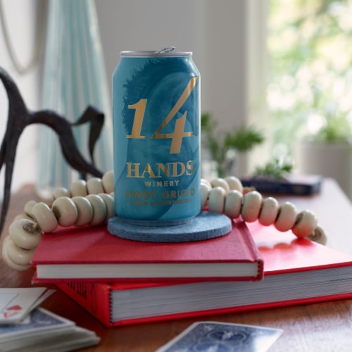 14 Hands Pinot Grigio Washington White Wine Can Perspective: top