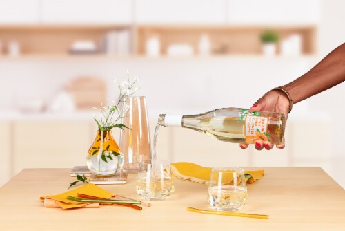 Chateau Ste Michelle Elements Papaya Jasmine White Wine Perspective: top