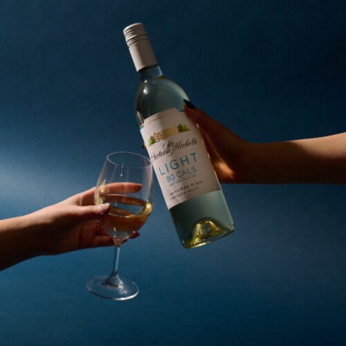 Chateau Ste. Michelle Columbia Valley Light Sauvignon Blanc White Wine Perspective: top