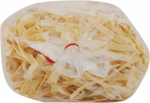 Mrs. Miller's™ Old Fashioned Medium Egg Noodles Perspective: top