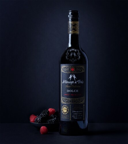 Menage a Trois Sweet Collection Dolce Sweet California Red Wine 750 ml Perspective: top