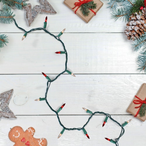 Northlight 100ct Red and Clear Mini String Christmas Light Set, 20.25ft Green Wire Perspective: top