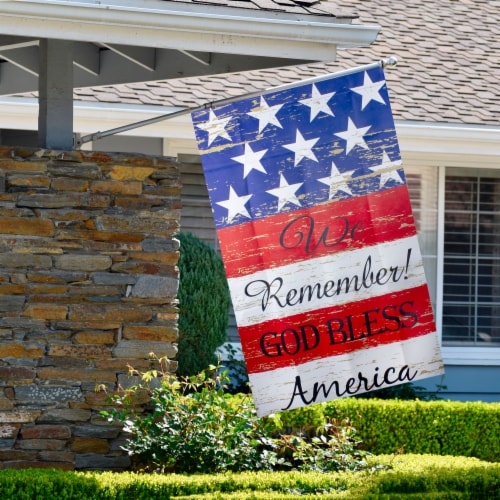 Northlight 34219477 We Remember Patriotic American Outdoor House Flag - 28 x 40 in. Perspective: top