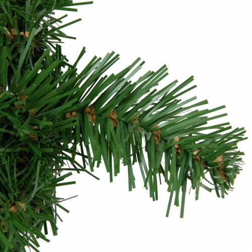 Northlight 8 Deluxe Dorchester Pine Artificial Christmas Wreath - Unlit Perspective: top