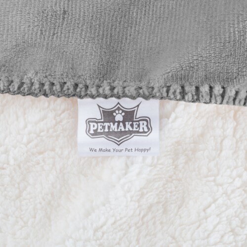 Pet throws to outlet protect furniture