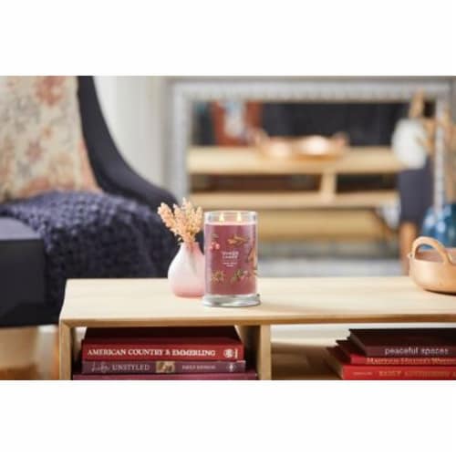 Yankee Candle® Home Sweet Home Jar Candle Perspective: top