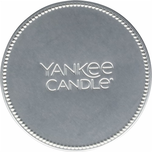 Yankee Candle® Catch Rays Medium Jar Candle Perspective: top