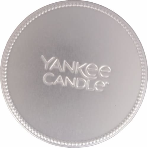 Yankee Candle® Pillar Jar Candle Home Sweet Home Perspective: top